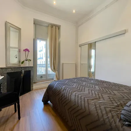 דירה Luxe Et Elegance En Face Des Halles *