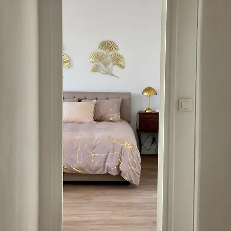Luxe Et Elegance En Face Des Halles בזייה